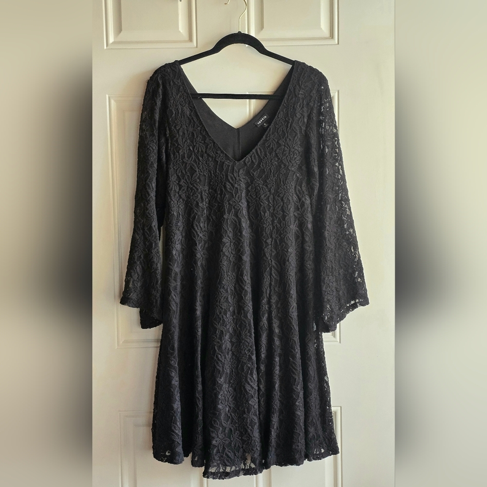 Torrid Black Lace Midi Dress with Long Sleeves, Torrid Plud Size 0 (L, 12)